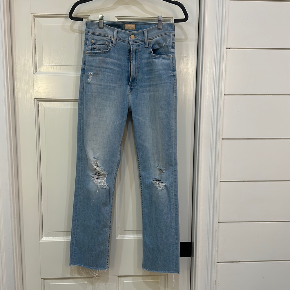 Mother denim jeans, high waisted ankle fray, slightly distressed. Size 6/28